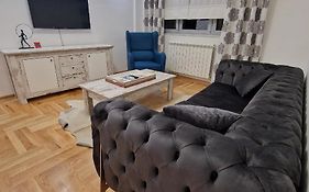 M48 Apartments
